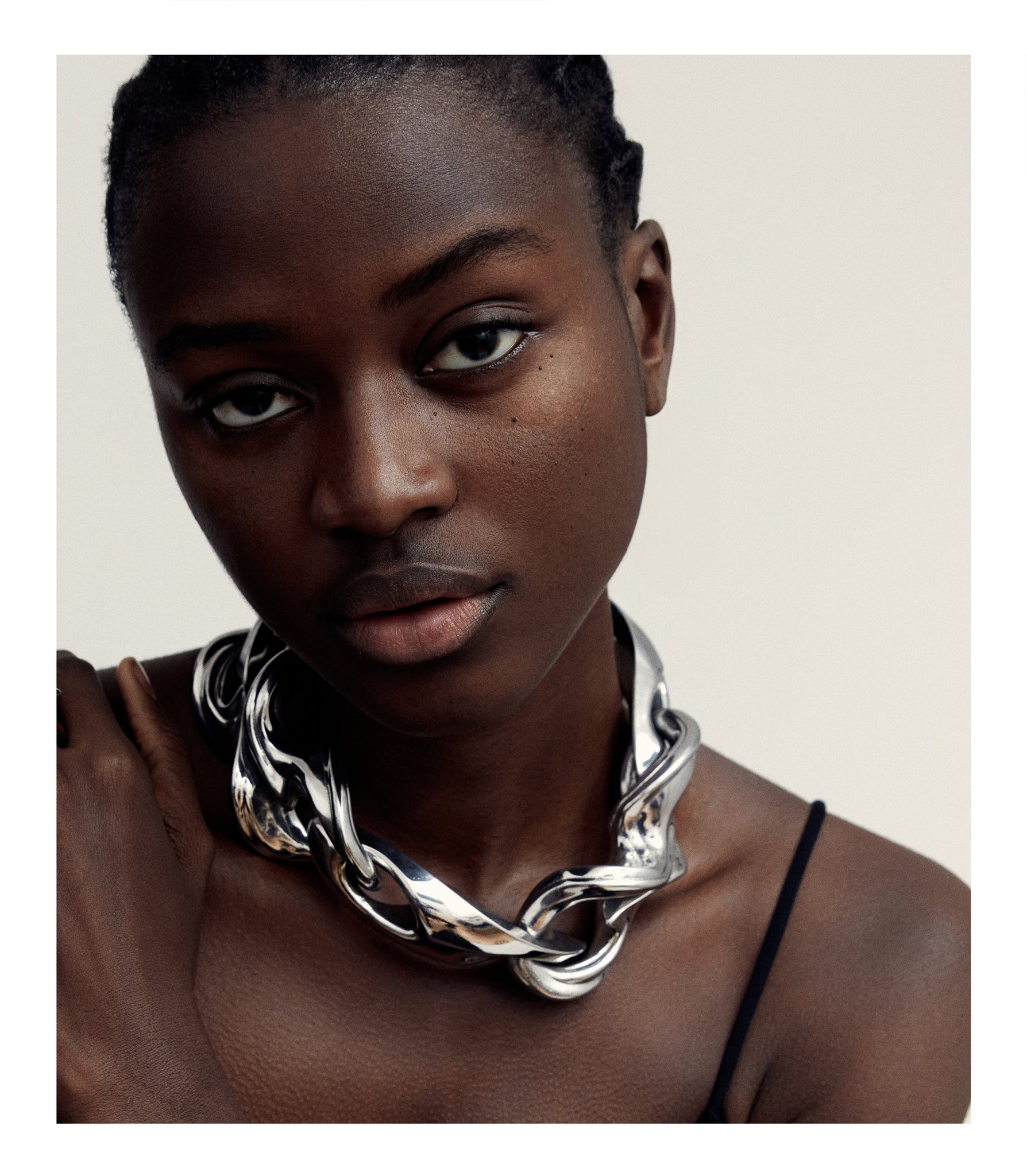 DISTORTED CHUNKY NECKLACE - ALUMINIUM