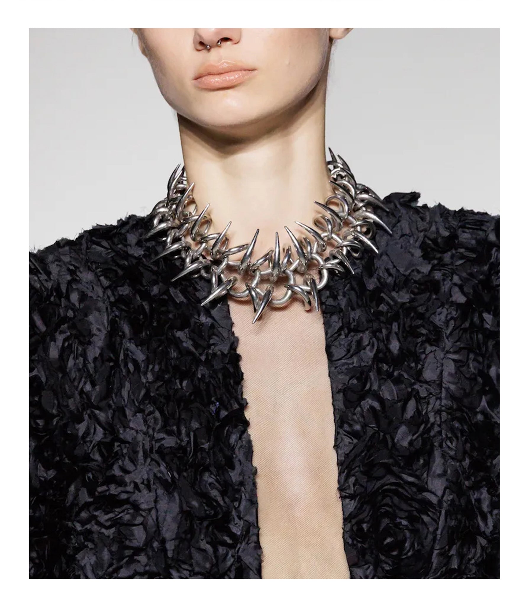 SPIKY CHAIN NECKLACE - STAINLESS STEEL