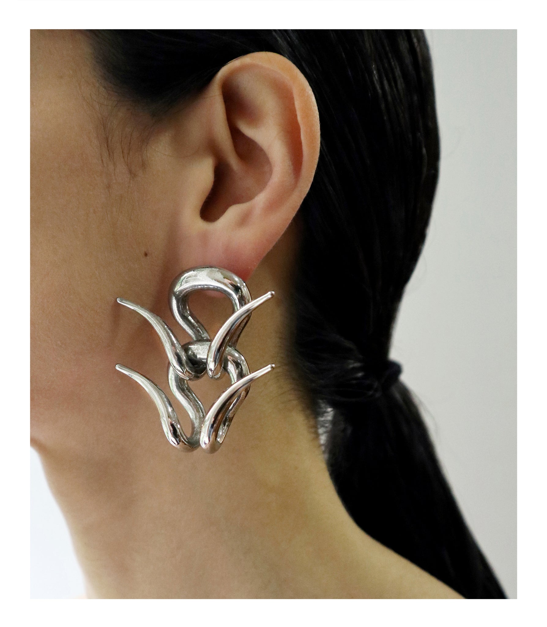NAIL CHAIN EARRING - STAINLESS STEEL