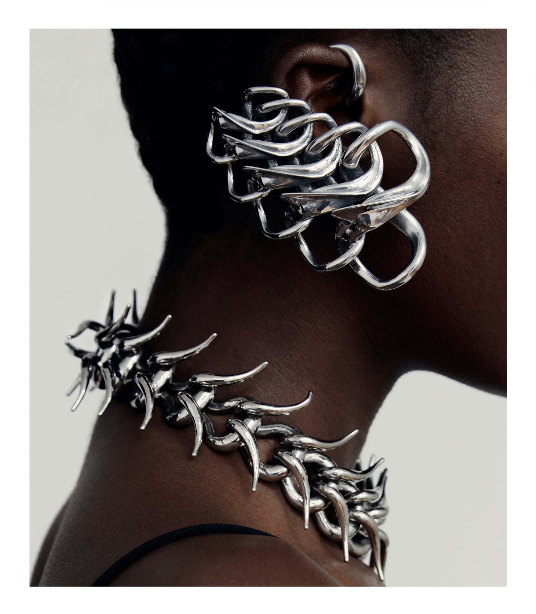 NAIL CHAIN NECKLACE  - STAINLESS STEEL
