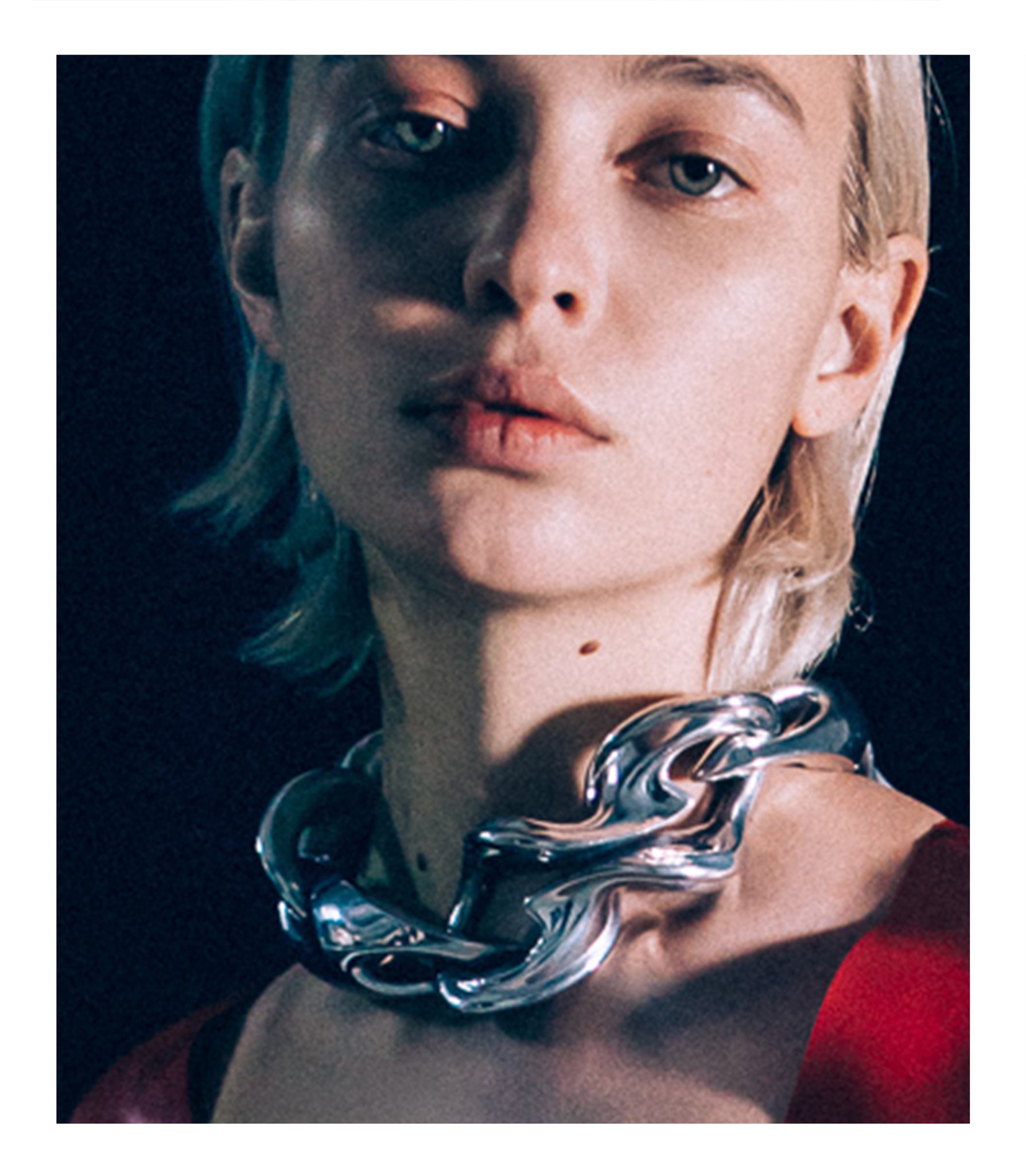 DISTORTED CHUNKY NECKLACE - ALUMINIUM