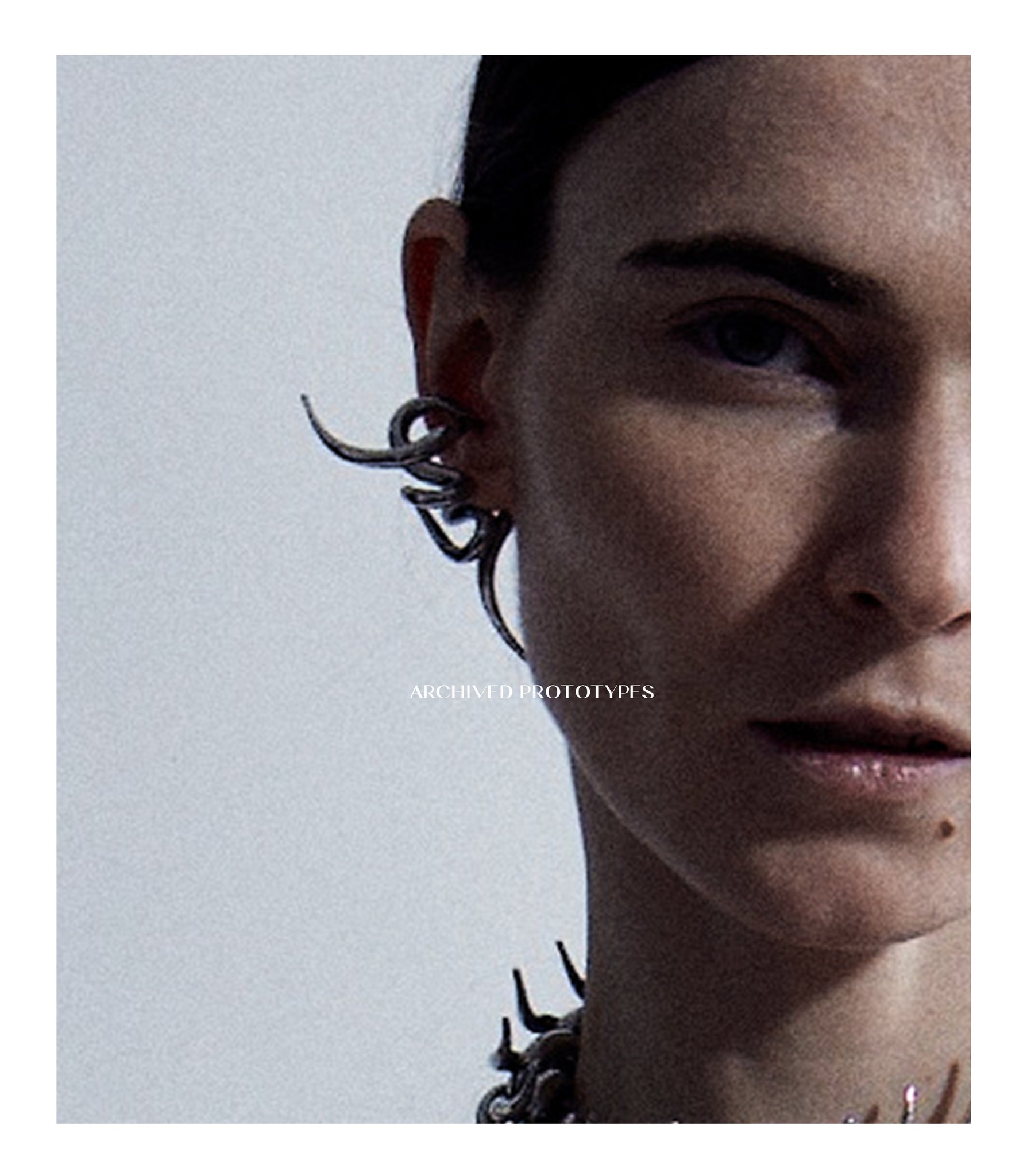 NAIL EARCUFF - STAINLESS STEEL